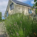 Kapitanskie Z Sauna I Balia Z Jacuzzi 鲁比亚托沃
