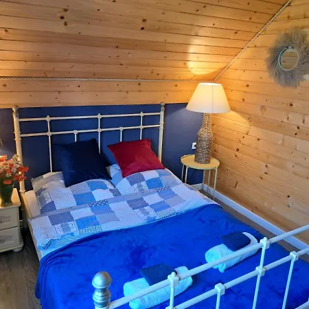 Kapitanskie Z Sauna I Balia Z Jacuzzi Lodge Lubiatowo (Pomerania)