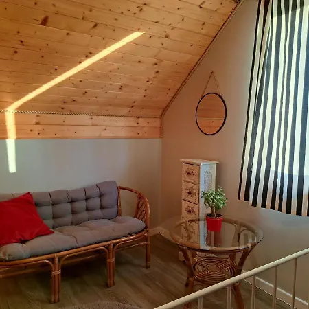 Kapitanskie Z Sauna I Balia Z Jacuzzi * Любятово