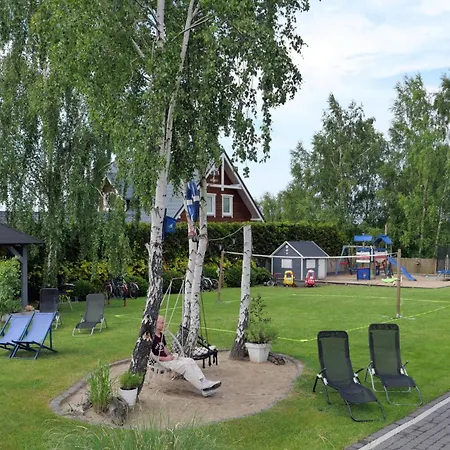 Деревянный коттедж Kapitanskie Z Sauna I Balia Z Jacuzzi