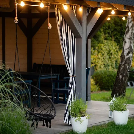 Деревянный коттедж Kapitanskie Z Sauna I Balia Z Jacuzzi