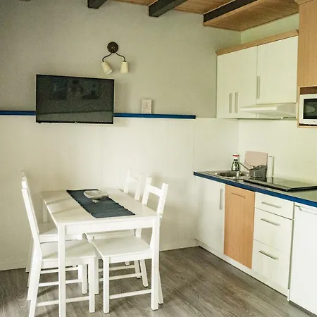 Kapitanskie Z Sauna I Balia Z Jacuzzi بيت خشبي