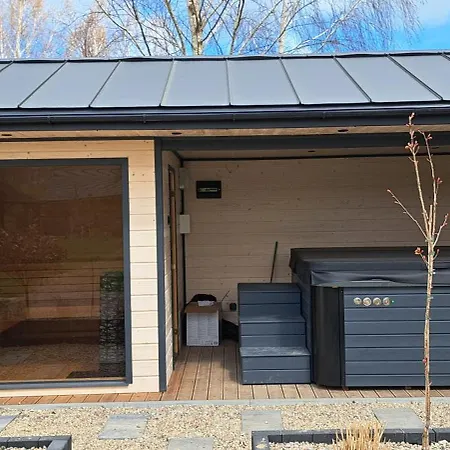 Kapitanskie Z Sauna I Balia Z Jacuzzi