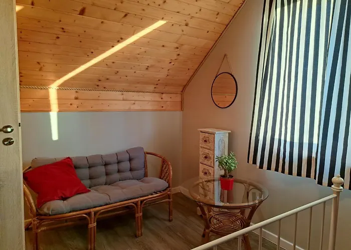 Kapitanskie Z Sauna I Balia Z Jacuzzi * Lubiatowo (Pomerania)