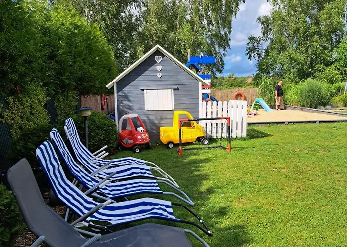 Kapitanskie Z Sauna I Balia Z Jacuzzi Alojamento de Turismo Selvagem