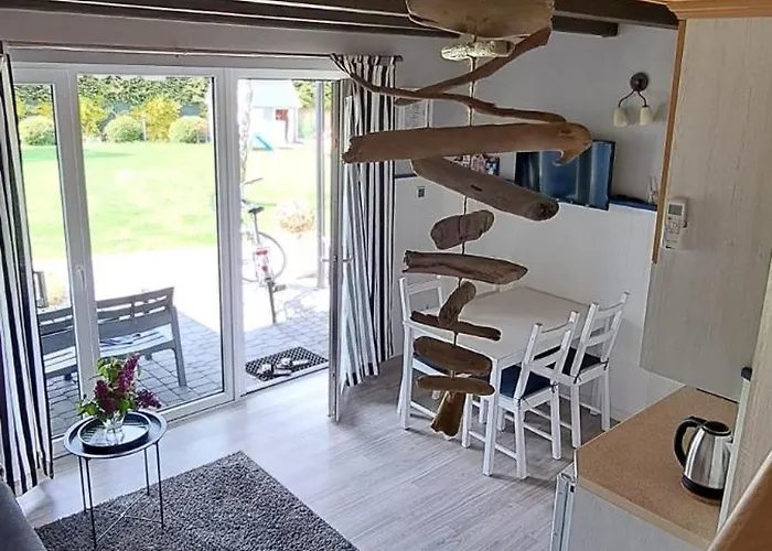 Alojamento de Turismo Selvagem Kapitanskie Z Sauna I Balia Z Jacuzzi *