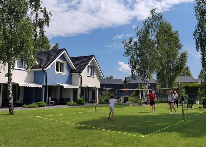 Kapitanskie Z Sauna I Balia Z Jacuzzi * Lubiatowo (Pomerania)