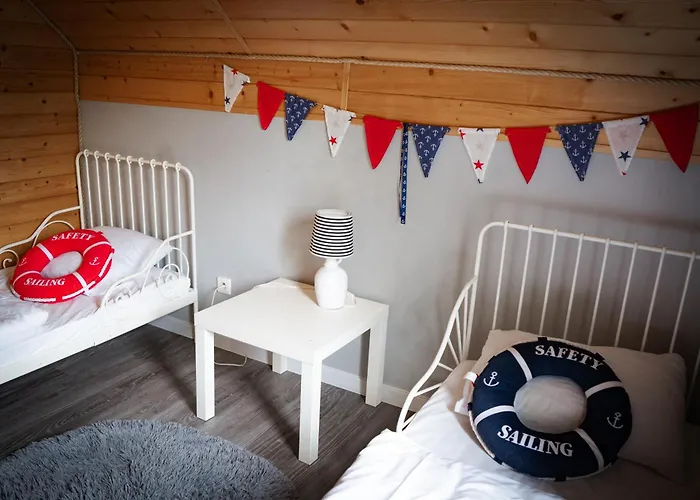 Alojamento de Turismo Selvagem Kapitanskie Z Sauna I Balia Z Jacuzzi *