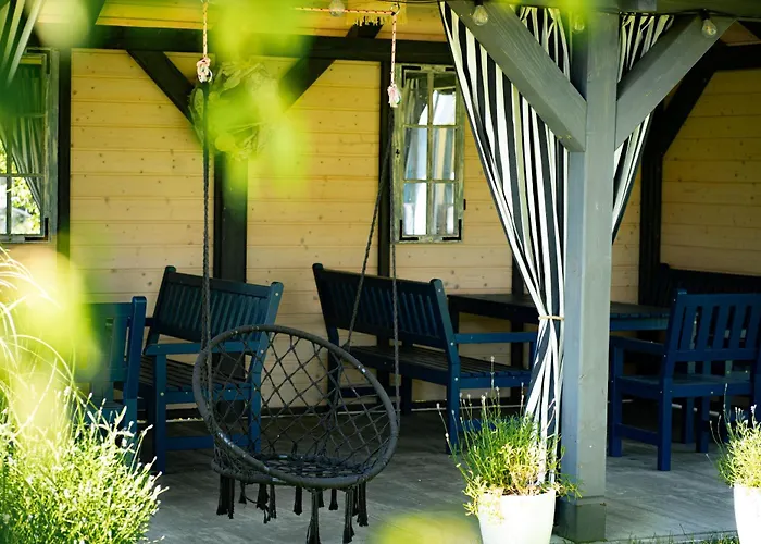 Kapitanskie Z Sauna I Balia Z Jacuzzi * Lubiatowo (Pomerania)