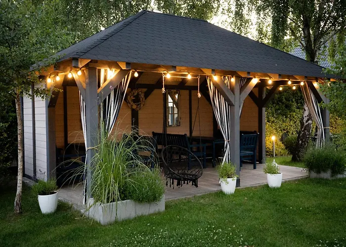 Alojamento de Turismo Selvagem Kapitanskie Z Sauna I Balia Z Jacuzzi Lubiatowo (Pomerania)